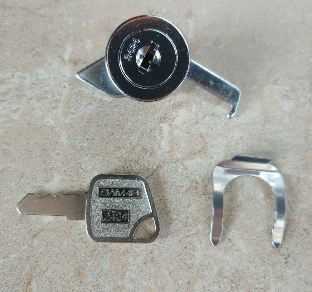 Sam4s 2424 Lock, Key, Latch & Clip for Cash Register Drawers – CRS Model 100931