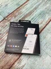 Square Reader for Magstripe USB-C – Mobile Credit Card Swipe Reader