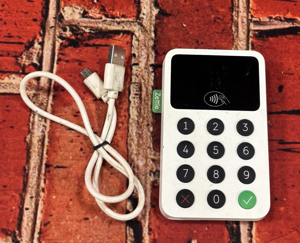 Zettle Reader 2 by PayPal Card Reader POS Machine + Dock 2 White Used with USB