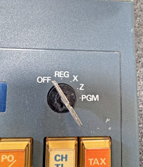 MAX ELECTRONICS CO. MODEL R-210 Electronic, JAPAN, TURNS ON Cash Register