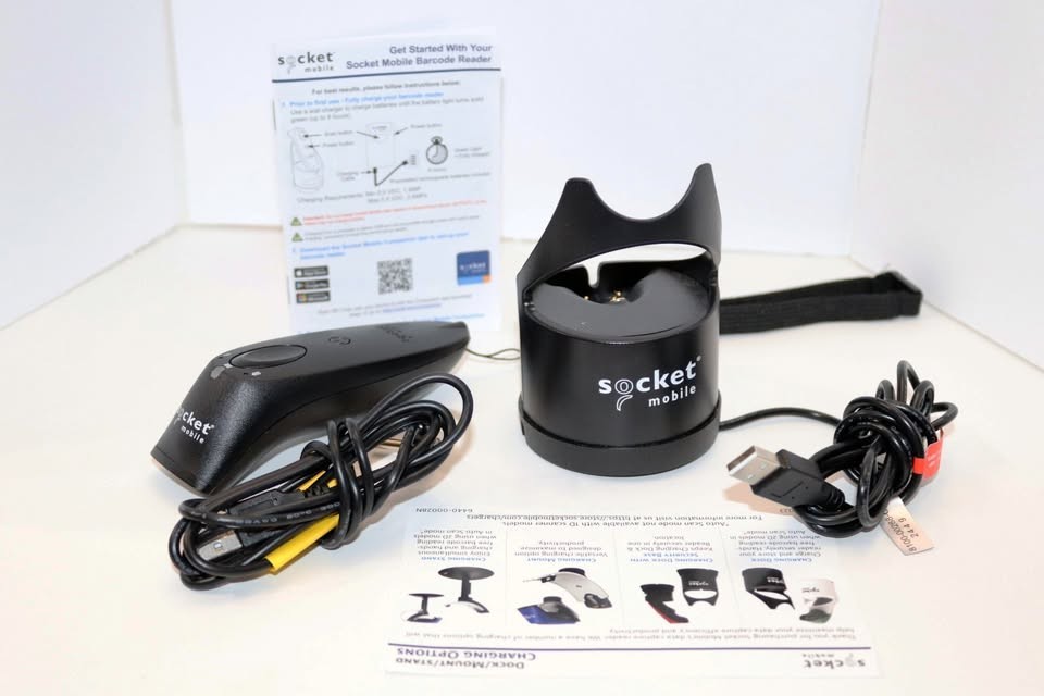 Socket Mobile bar code reader with charging base