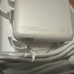 Shopify Chip and Swipe Credit Card Reader White Model S1701 New in Box