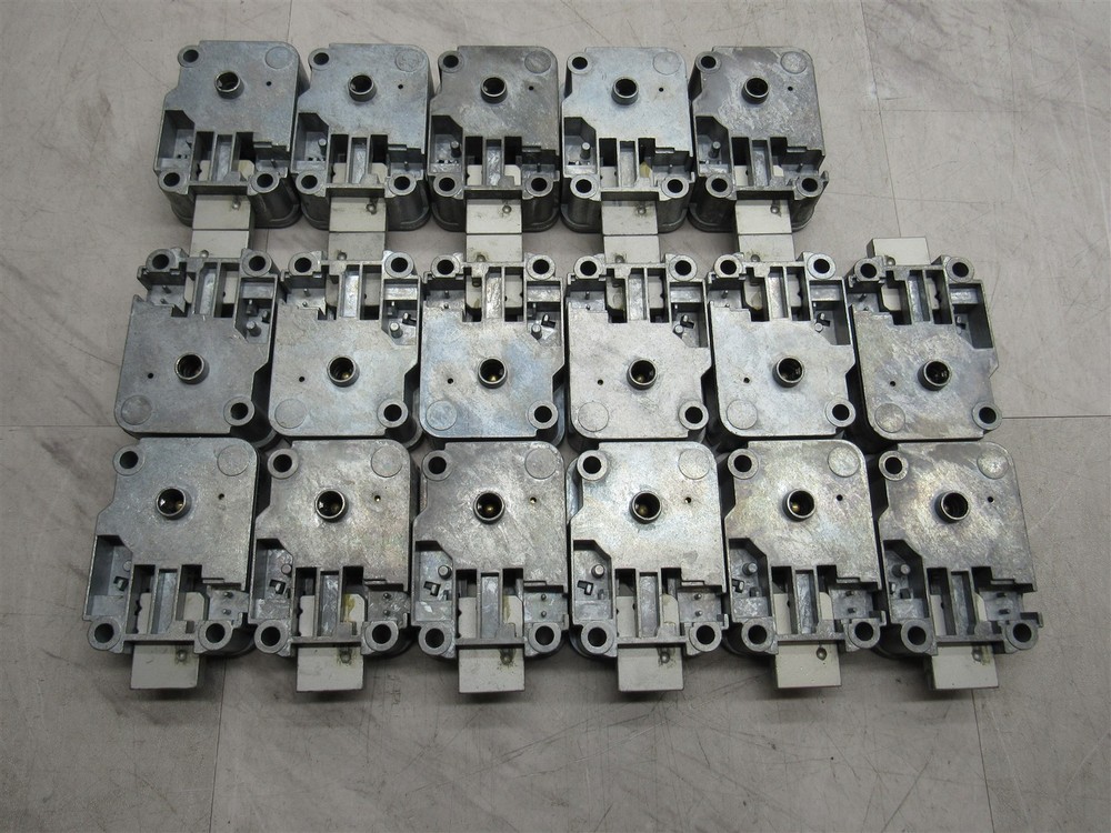 17 LOT – La Gard 2270 Security Container Key Lock (NCR 006-8624315)