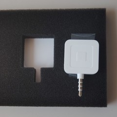 Square Reader Magstripe Credit Card Reader 3.5mm iPhone Android NEW