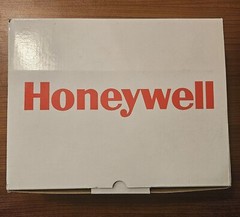 Honeywell CX80-QBC Battery Charger (Batteries not included)