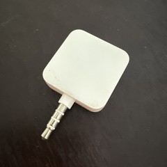 Square A-PKG-0206-01 Credit Debit Card Reader – White for Apple iPhone & Android