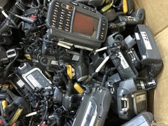 LARGE LOT MOTOROLA SIGNAL WT4090 PCS WITH FINGER SCANNERS AND CHARGERS UNTESTED