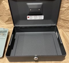 Sentry Safe Cash Box