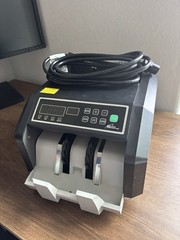 Royal Sovereign RBC-ES200 Bill Counter Electric Money Counter w/ Digital Display