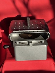 DOWNEY JOHNSON COIN COUNTING MACHINE MODEL 381 GOOD USED WORKING CONDITION CRANK