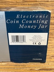 Electronic Coin Counting Money Jar, NIB, Uses 2 AA Batteries ( Not Included)