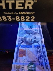 UVeritech UV-16 Counterfeit Detection Scanner UV Light Wired Metal