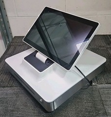 Elo PayPoint LCD Display TouchScreen POS System – E347513 / ESY15P1-2UNA-0-AN-WH