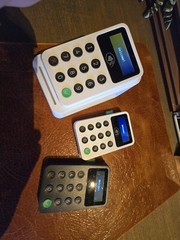 2 Black & 2 White Zettle 2 Card Readers With Charging Base, No Box, No Cable