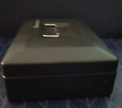 Sentrysafe Money Safe Cash Box with Money Tray and Key Lock, 0.21 Cubic Feet, 3.