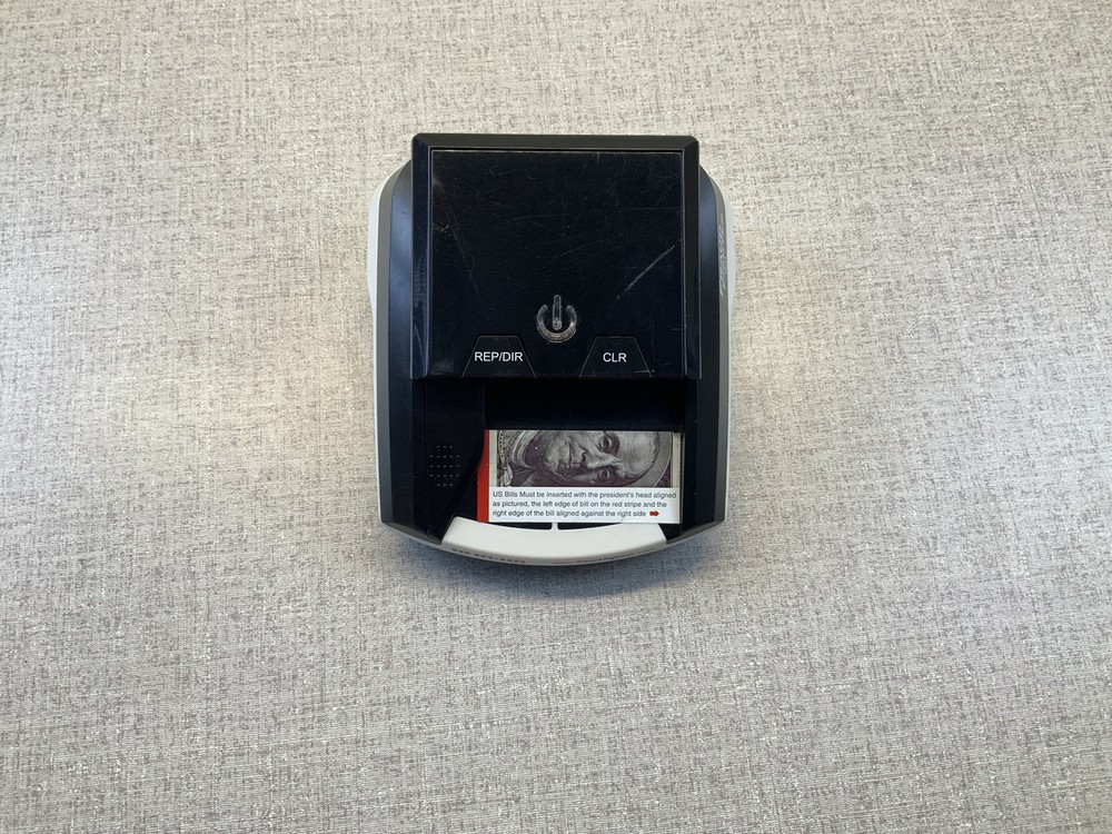 Fraud Fighter CT-550 Counterfeit Bill Checker 110V/60Hz.