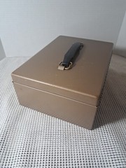 Vtg. Rockaway Metal Products Corp Cash Metal Lock Box, Inwood New York, No KEY