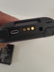 Honeywell Captuvo SL42 for iPhone 6 Barcode Scanner SL42-055301-K UNTESTED