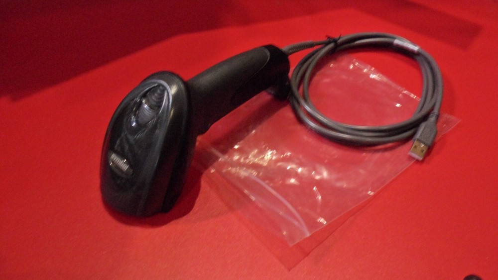 Motorola Symbol DS6707-SR20007ZZR USB 1D/2D Handheld Barcode Scanner
