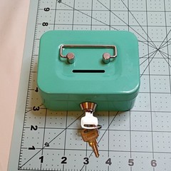Small Portable Teal Metal Cash Box 6 x 4 in Coin Slot Key Lock Lockable w/2 Keys