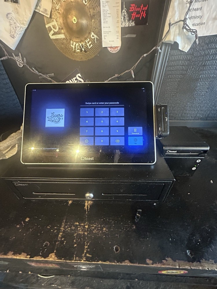 Toast TT200 POS System Touch Screen w/ Printer, Card Reader & Register