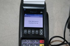 DEJAVOO Z8 – VEGA3000 Credit Card Payment Terminal Powers On- Untested