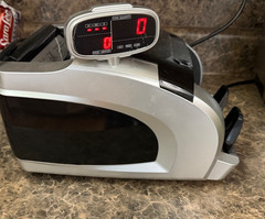 EOM-POS BILL COUNTING MACHINE CASH COUNTER AND BILL DETECTOR COUNTS BILLS ONLY