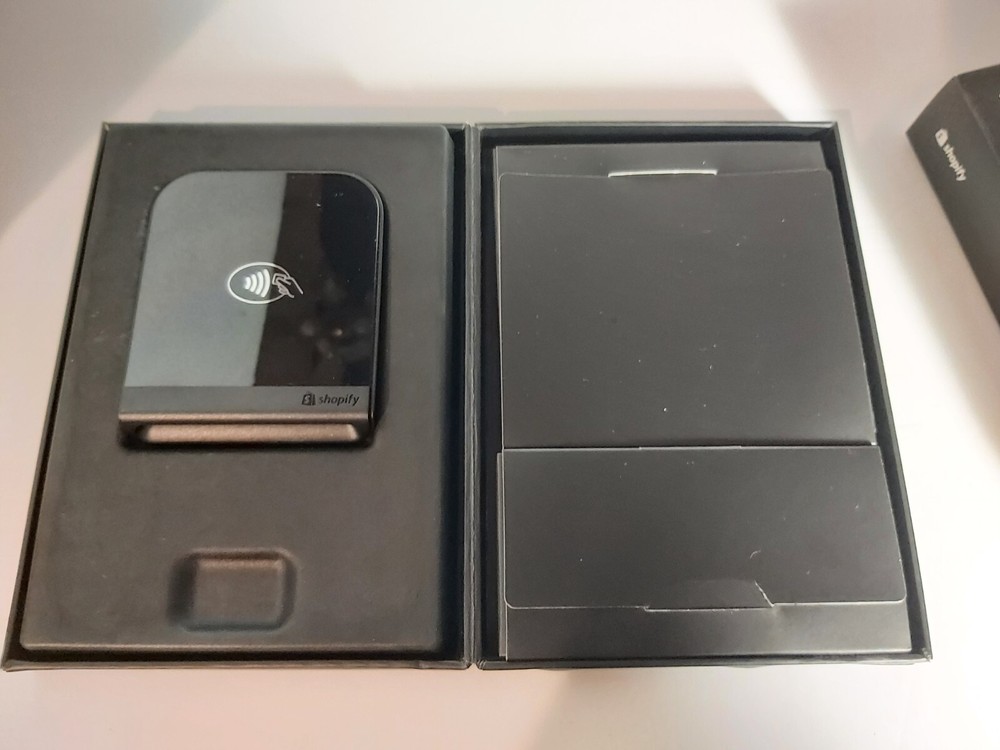 Shopify Tap and Chip Card Reader – USB Cable Included