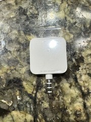Square A-PKG-0206-01 Credit Debit Card Reader – White for Apple iPhone and…