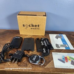 Socket Mobile SocketScan S850 CHS 8Qi 2D / 1D Bluetooth Barcode Scanner + Extras