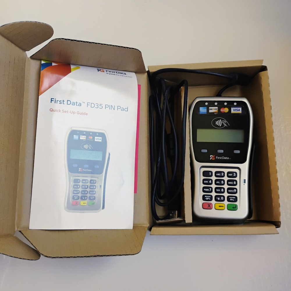 First Data FD-35 POS Credit Card Terminal Reader Works With Box & Instructions