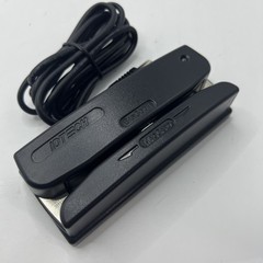 ID Tech WCR3227-633UC Credit Card Reader