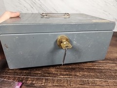 ☆Vintage☆ ~Steel master Metal Cash Box Art Steel Co. Heavy Duty~ ☆LOOK☆