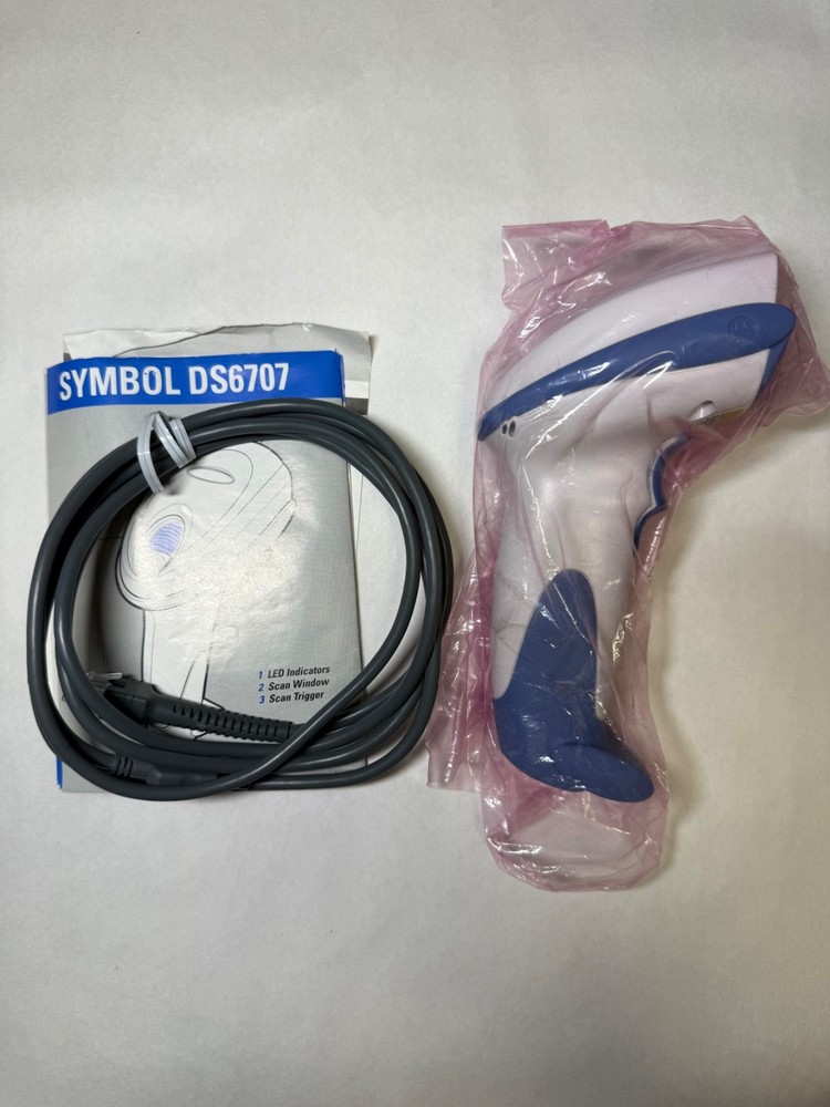 Motorola/Symbol DS6707-HC2000BZZR 1D/2D Barcode Scanner W/ USB Cable