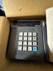 CREDIT CARD PROCESSOR TERMINAL READER VeriFone T330 Payment Machine w Pin-Pad