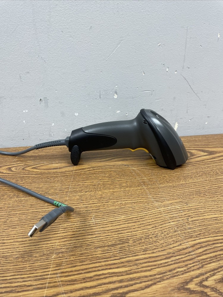 Zebra DS6707-SR20007ZZR 1D 2D Barcode POS Scanner + USB CABLE
