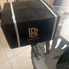 Ben Baller x NTWRK money counter machine