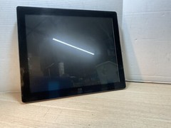 Elo Touch Solutions ET1723L 17-inch LED-Backlit Touchscreen LCD Monitor /JUA492