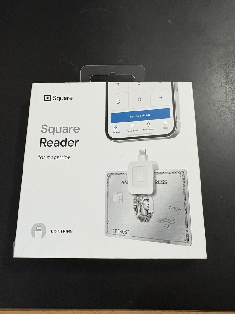Square A-PKG-0206-01 Credit Debit Card Reader, White for Apple iPhone/Android