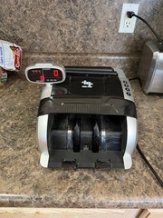 EOM-POS BILL COUNTING MACHINE CASH COUNTER AND BILL DETECTOR COUNTS BILLS ONLY