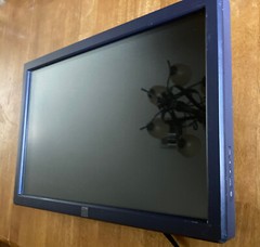 ** Elo Touch Solutions 2245 B ET-1990L-8CWA-0-ST-W-GY-NS-RZLYMP E000907 Monitor