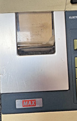 MAX ELECTRONICS CO. MODEL R-210 Electronic, JAPAN, TURNS ON Cash Register