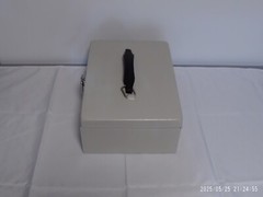 “Pre-Owned” Gray Locking Metal Cash Box No Keys w/ removable Cash/Change Tray