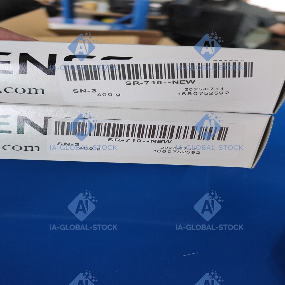 One NEW Keyence SR-710 Free Shipping + Warranty
