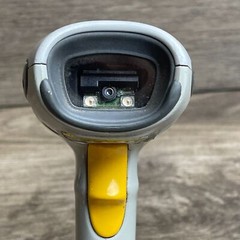 Symbol DS6878-DL20001WR Cordless Bluetooth Handheld 2D Imager Barcode Scanner