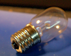 MICROSCOPE BULB LAMP 8611- HOSOBUCHI 115V 15W – CLEAR