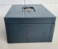 Vintage Steelmaster Art Steel Co. lock box NO KEY foam lining industrial metal