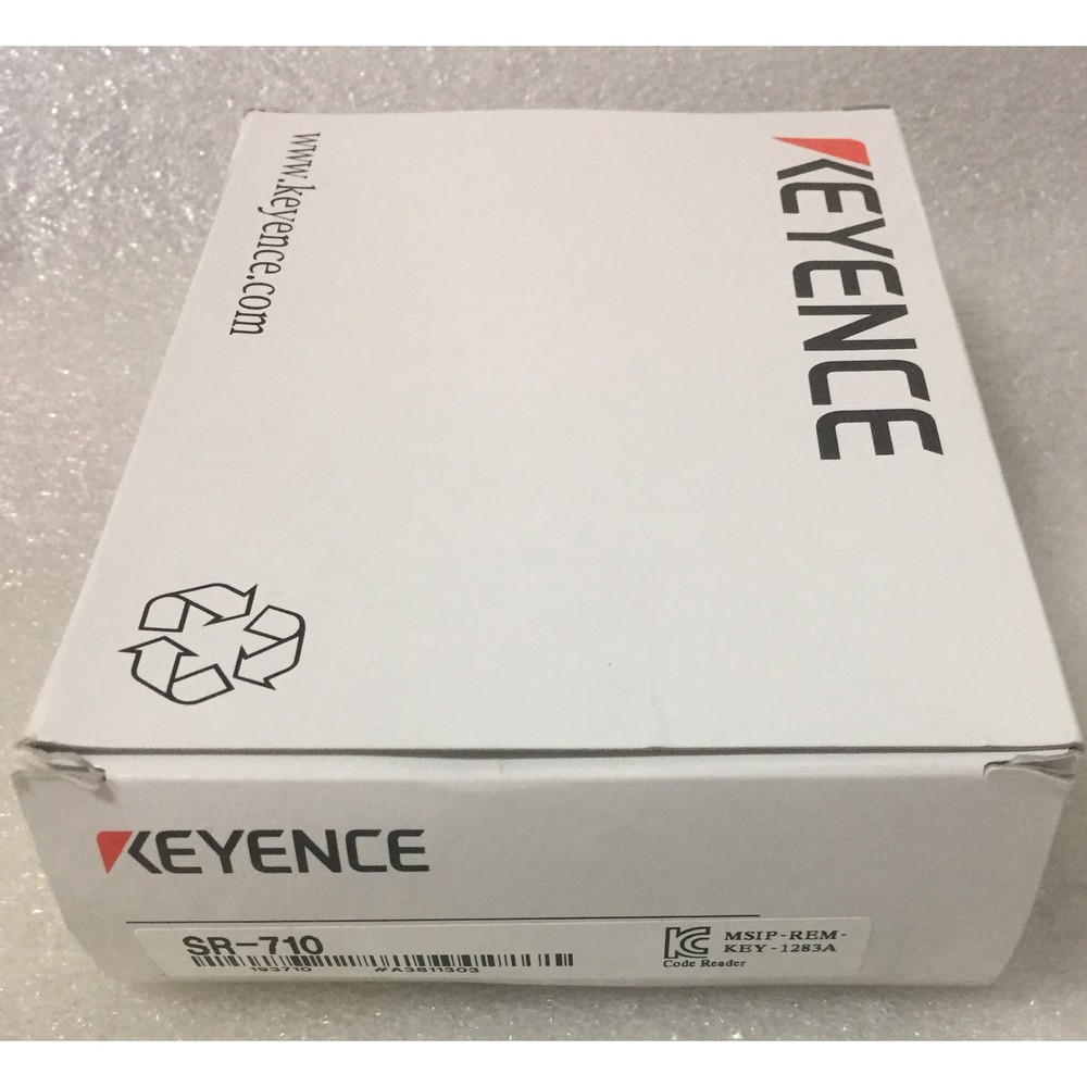 one New keyence SR-710 Barcode Reader Fast Delivery