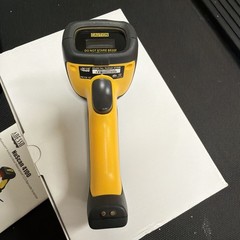 Adesso NuScan 4100B Wireless Barcode Scanner – Great Condition in box w manual