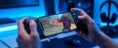 EasySMX M20 Type C Mobile Controller for Gaming Telescopic Grip Fits Phones/Tab